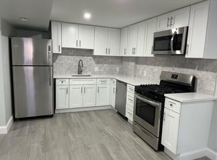 7 Drake Pl FLOOR 1, Boston, MA 02128