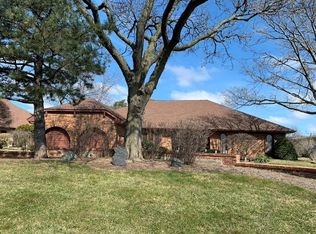 2249 Post Rd, Northbrook, IL 60062