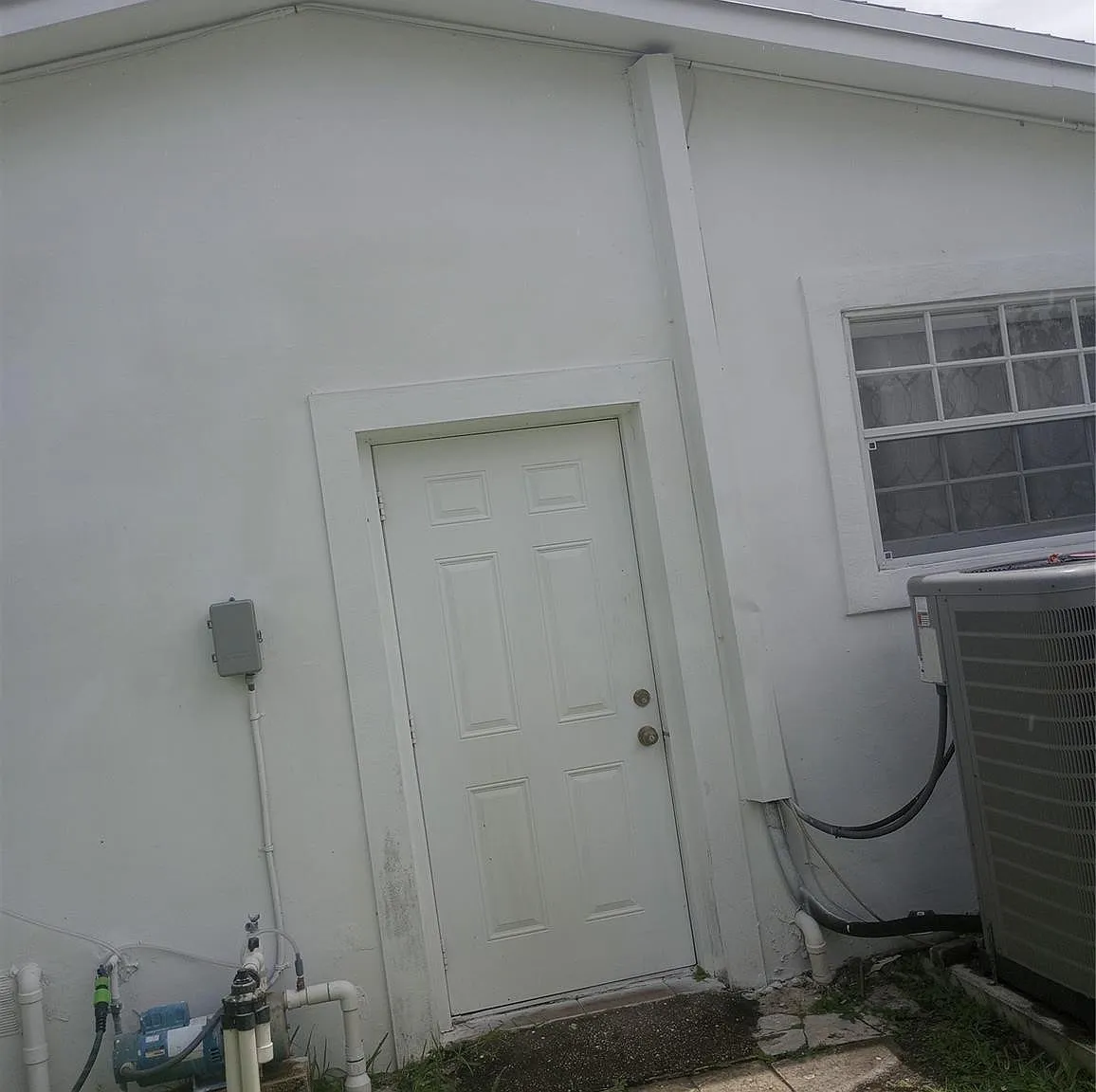 1 bed, 1.0 bath, 1658 sqft, $1,350 — Photo 1