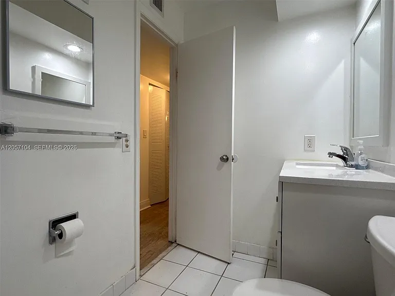 1071 Windward Dr #0 — Photo 20