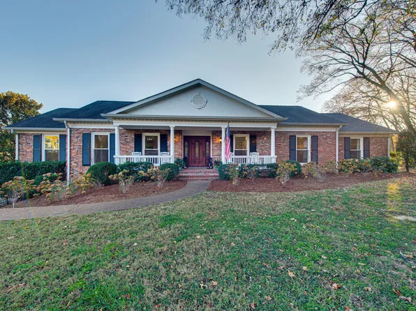 1209 Taggartwood Rd, Brentwood, TN 37027