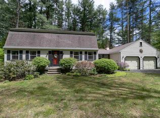 2 Penny Royal Rd, Malta, NY 12020