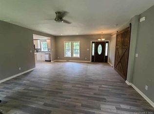 2127 Sheffield Dr, Kannapolis, NC 28083