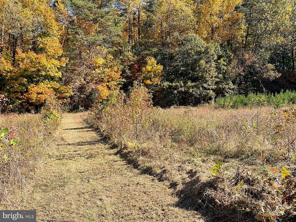 2nd image of Mountain View Rd