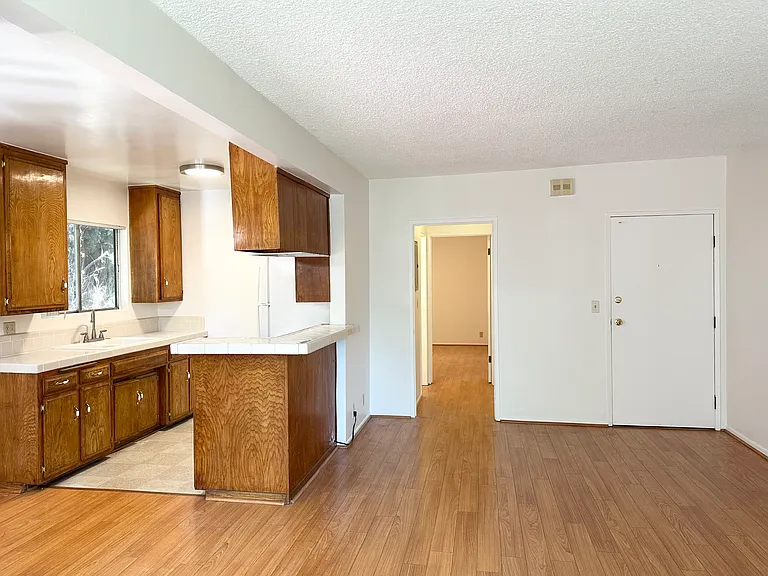 8530 Melvil St #4 — Photo 11