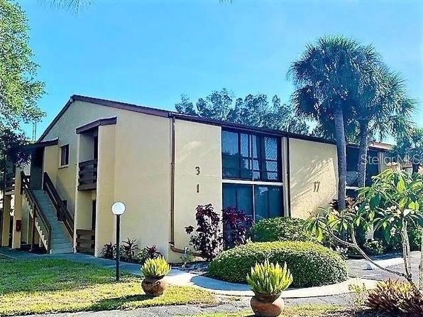 17 Quails Run Blvd UNIT 1