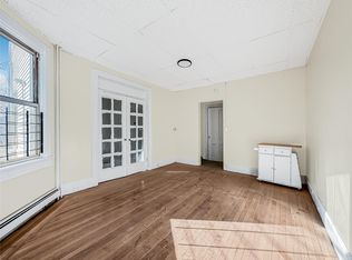 119 S 11th Ave APT 1, Mount Vernon, NY 10550