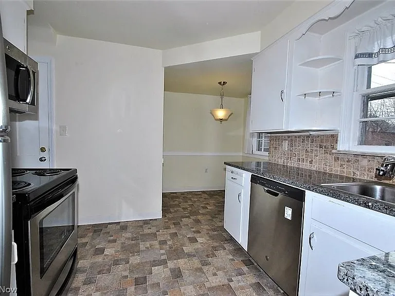 3578 Latimore Rd — Photo 10