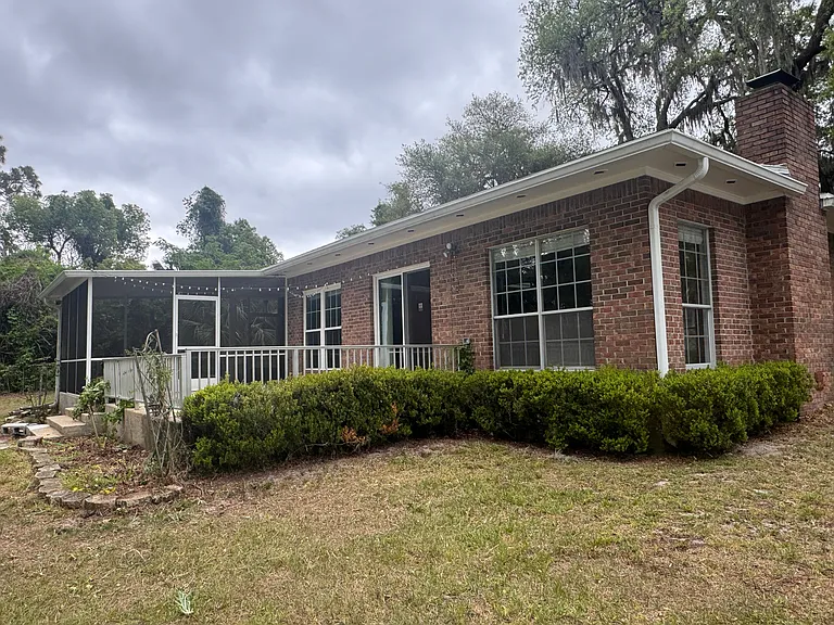 700 Governors Cir — Photo 6