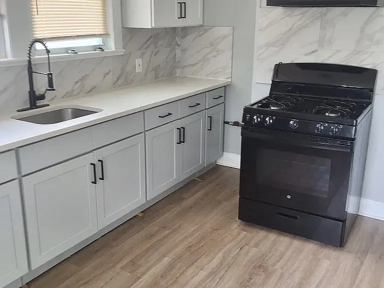 93 Grant Ave #2 — Photo 14