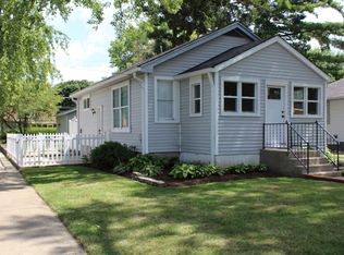 603 Illinois Ave, Elgin, IL 60120