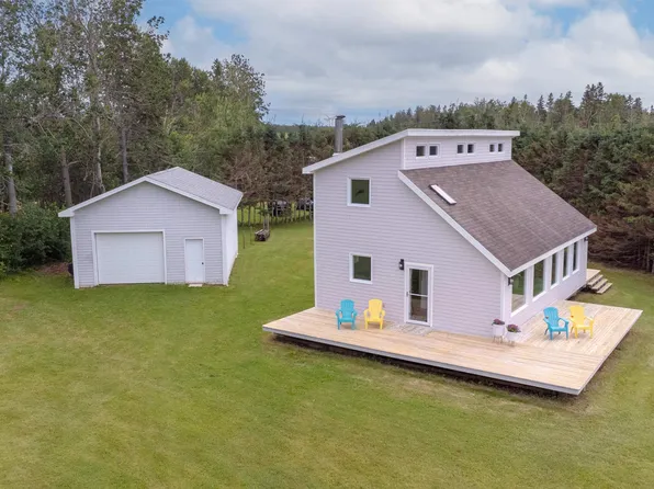 4 Livingstone Ct, Fairview, PE C0A 1H2