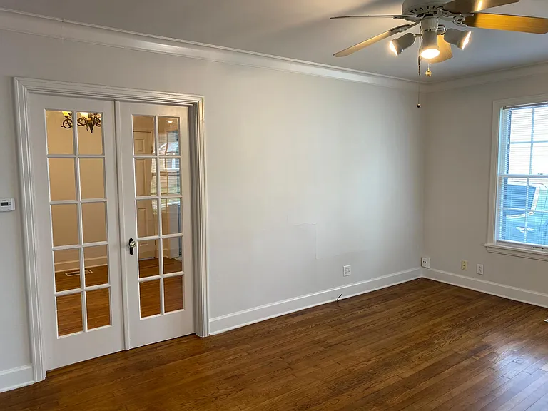 212 Walnut St — Photo 3