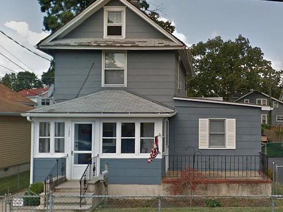 5th image of 125 E 7th St #2