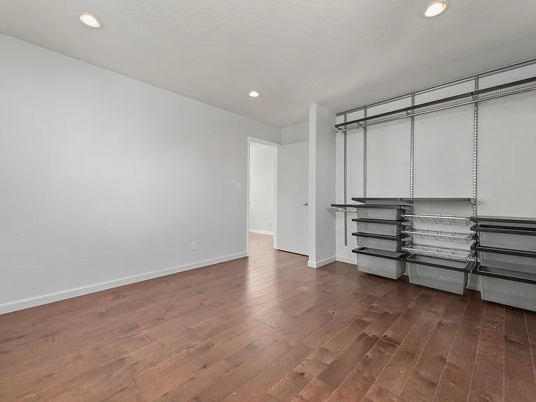 127 N 9th St — Photo 11
