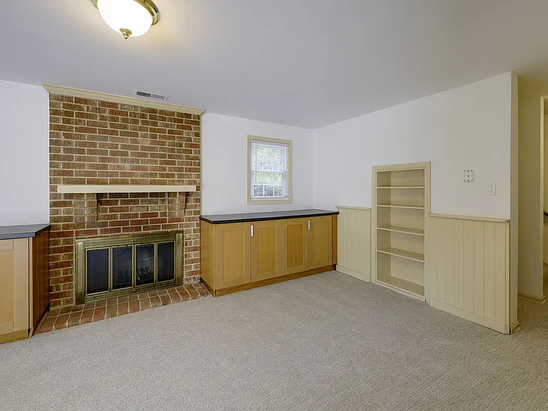 7518 Westlake Ter — Photo 51
