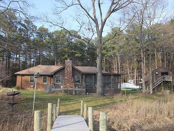 5th image of 128 Pepperbox Ln