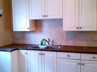 120 Pioneer St, Rochester, NY 14611