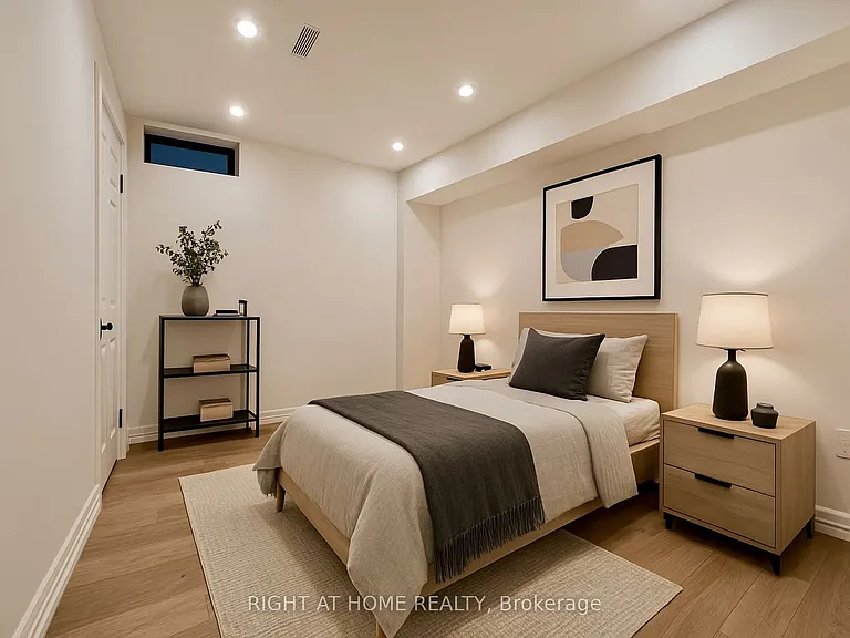 99 Ascalon Dr — Photo 4