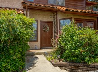 111 Caleta Bch, San Antonio, TX 78232