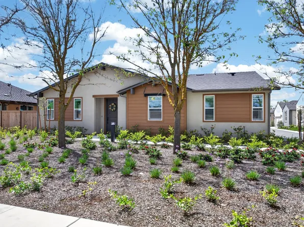 4185 Ryan Ln, Madera, CA 93636