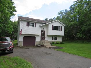 164 Chippewa Trl, Albrightsville, PA 18210
