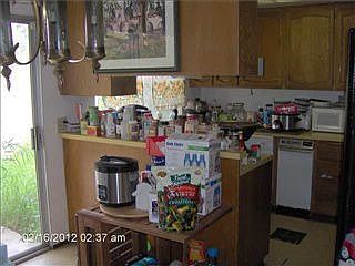 3rd image of 8116 Hillandale Dr