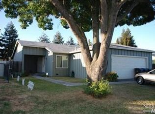 852 Breton Dr, Fairfield, CA 94533