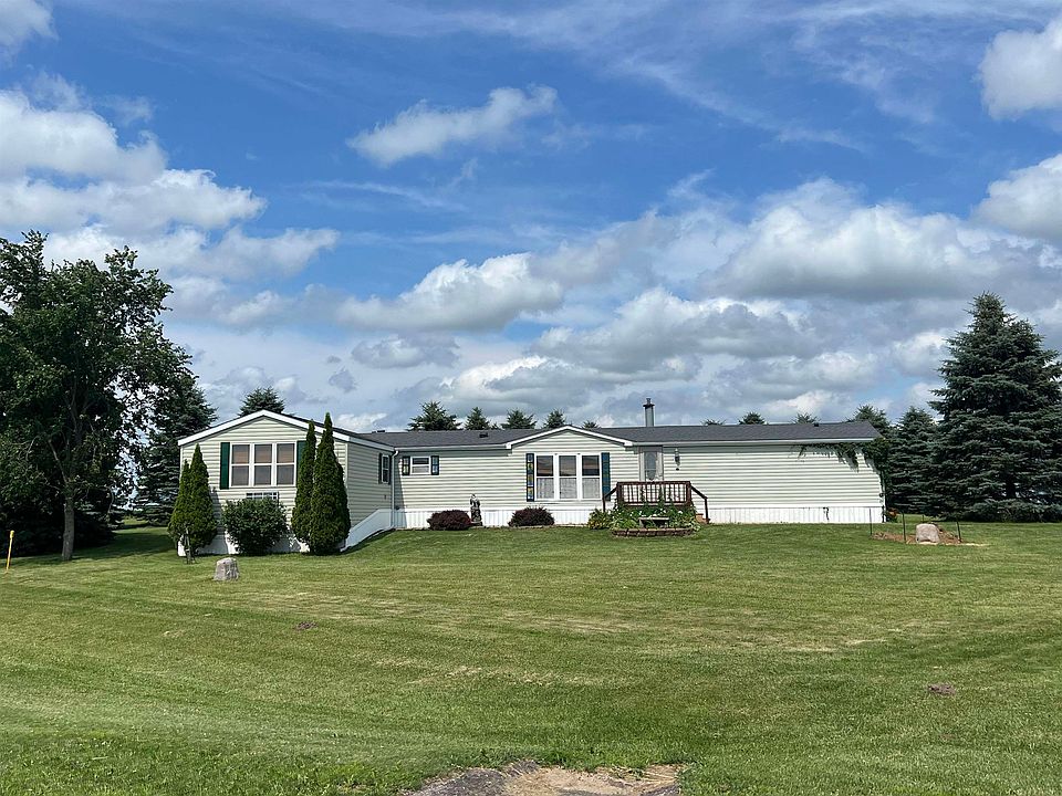 1st image of 58060 Hazen Ln