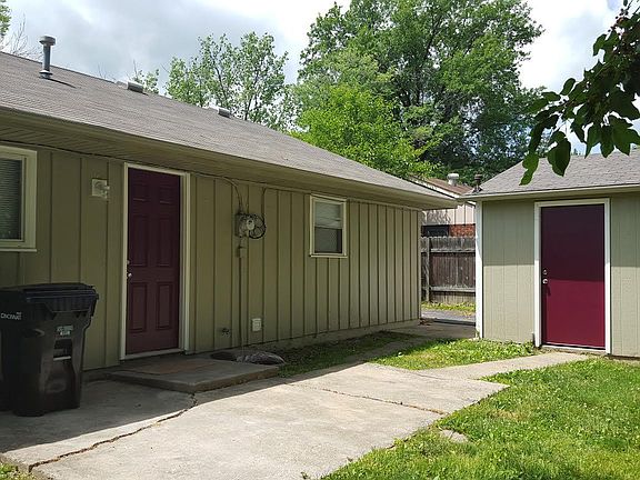 4th image of 2586 Impala Dr