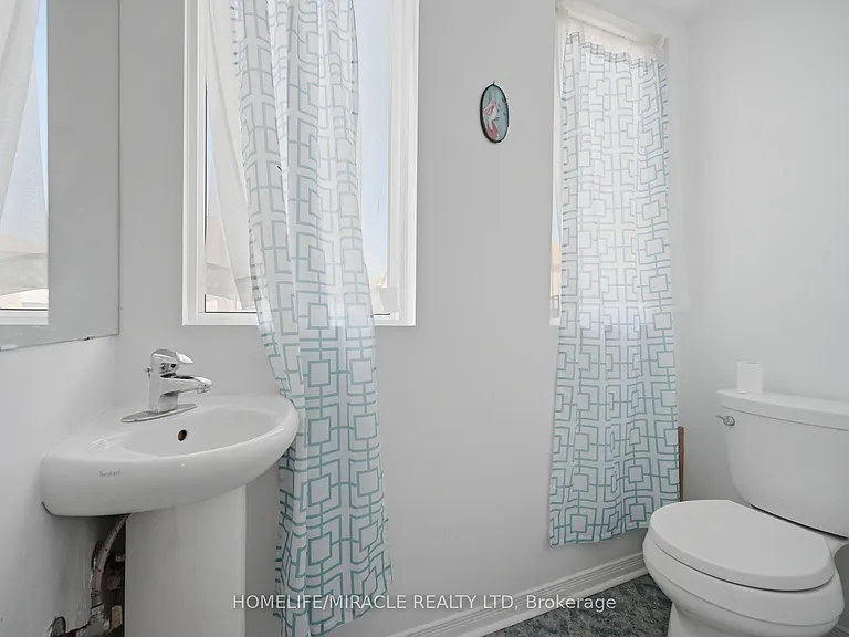 3049 Finch Ave W #2002 — Photo 26