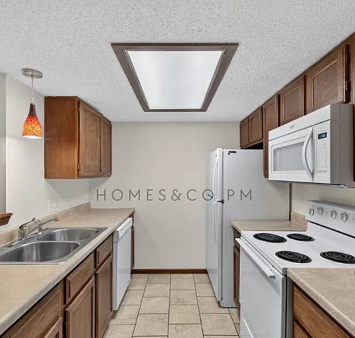 3443 S Main Ave — Photo 8