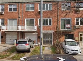6109 217th St, Bayside, NY 11364