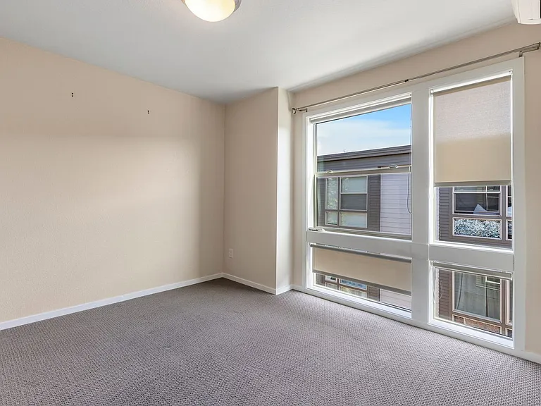 1217 N Morgan St — Photo 10