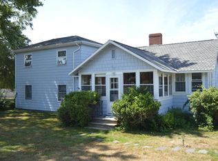 58 Richmond Ter, Cape Elizabeth, ME 04107