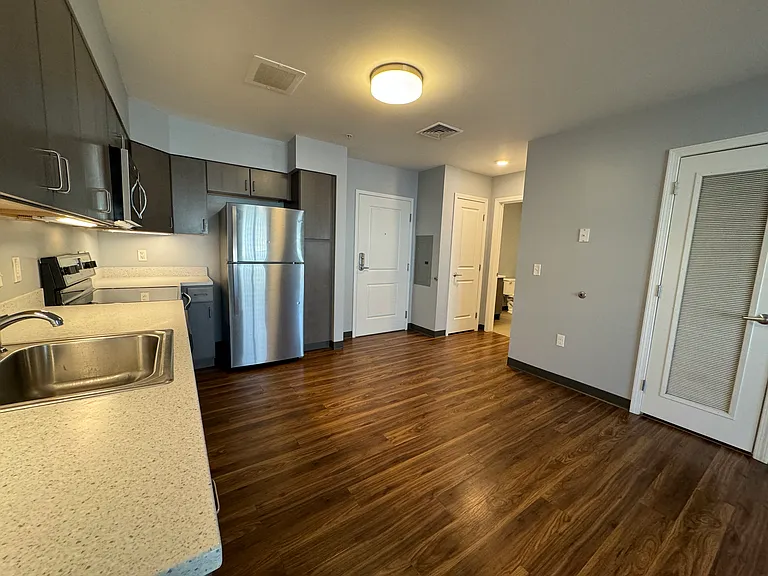The Ridge at Eastern Trails Apartments — Photo 21