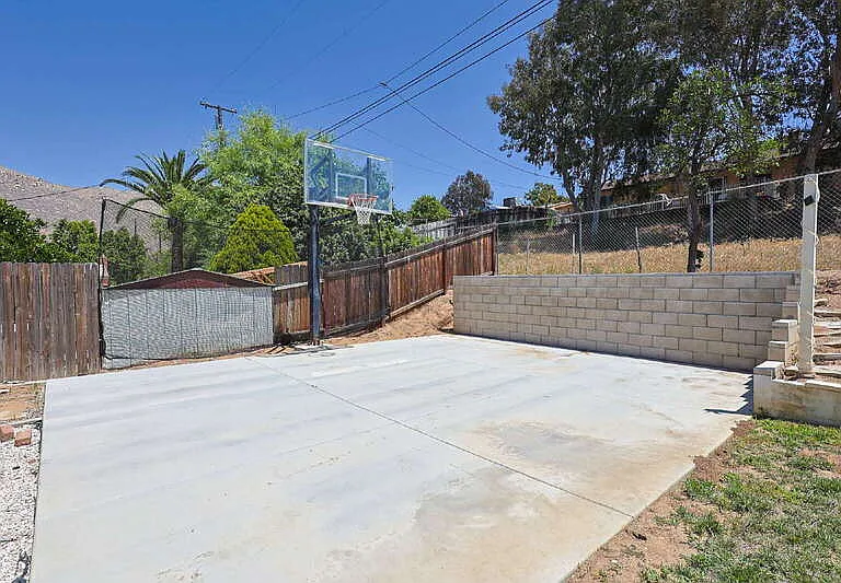 20450 College Blvd — Photo 28