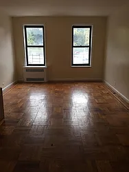 Rented by Roberto Guilbet, LREB