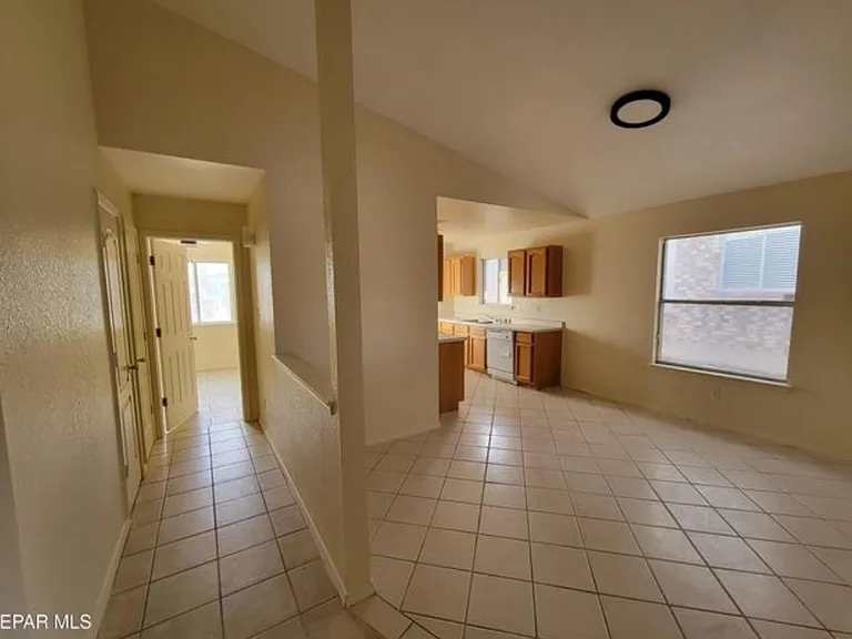 12492 Wendy Reed Dr — Photo 13