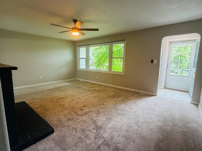 806 N Utah St — Photo 6