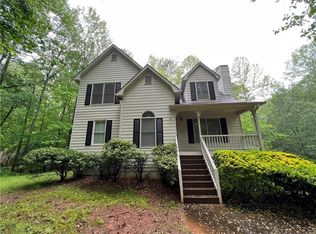 382 Mill Pointe Trl, Dallas, GA 30157