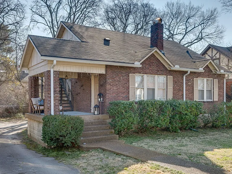 2512 Natchez Trce #A — Photo 3