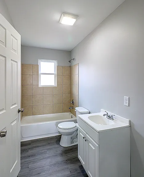 3405 Shagbark Rd #14 — Photo 6