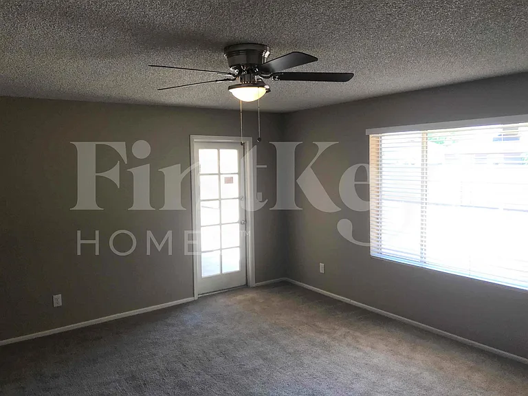 4507 W Aster Dr — Photo 9
