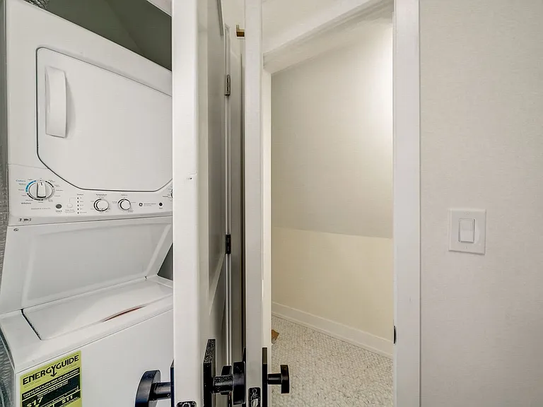 620 S 8th St #14 — Photo 10