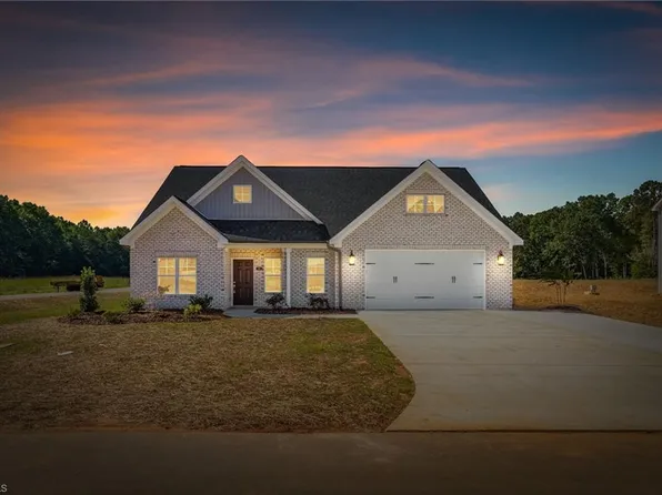 125 Trotters Way, Lexington, NC 27295