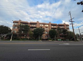 4310 Cahuenga Blvd, North Hollywood, CA 91602