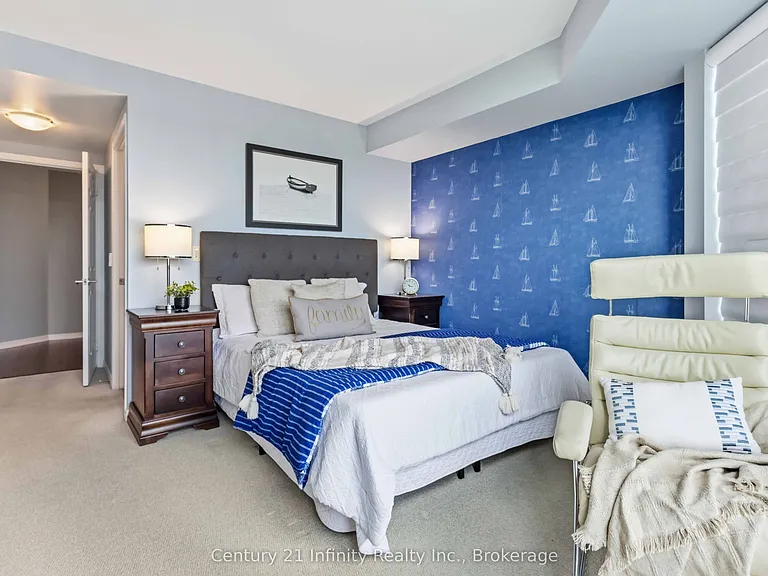 340 Watson St W #510 — Photo 20