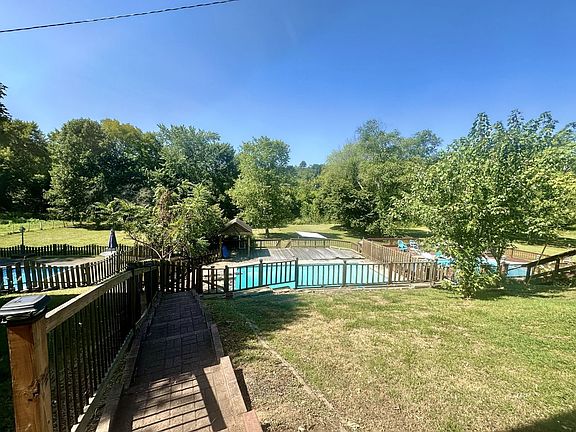 2nd image of 14 Belmont Dr