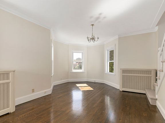 3rd image of 15 S Fairview St #3